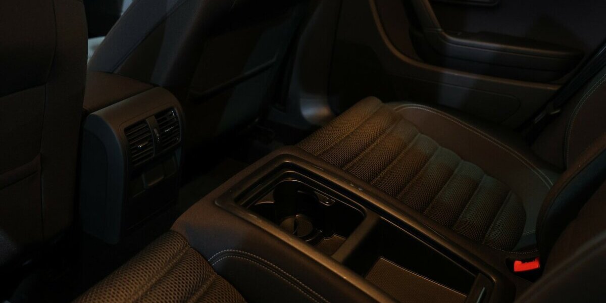 VW CC 1.4 TSI DSG SPORTLINE WHITE / XENON / NAVI+ 92.000 km 15.444 &euro; Hamm 59077