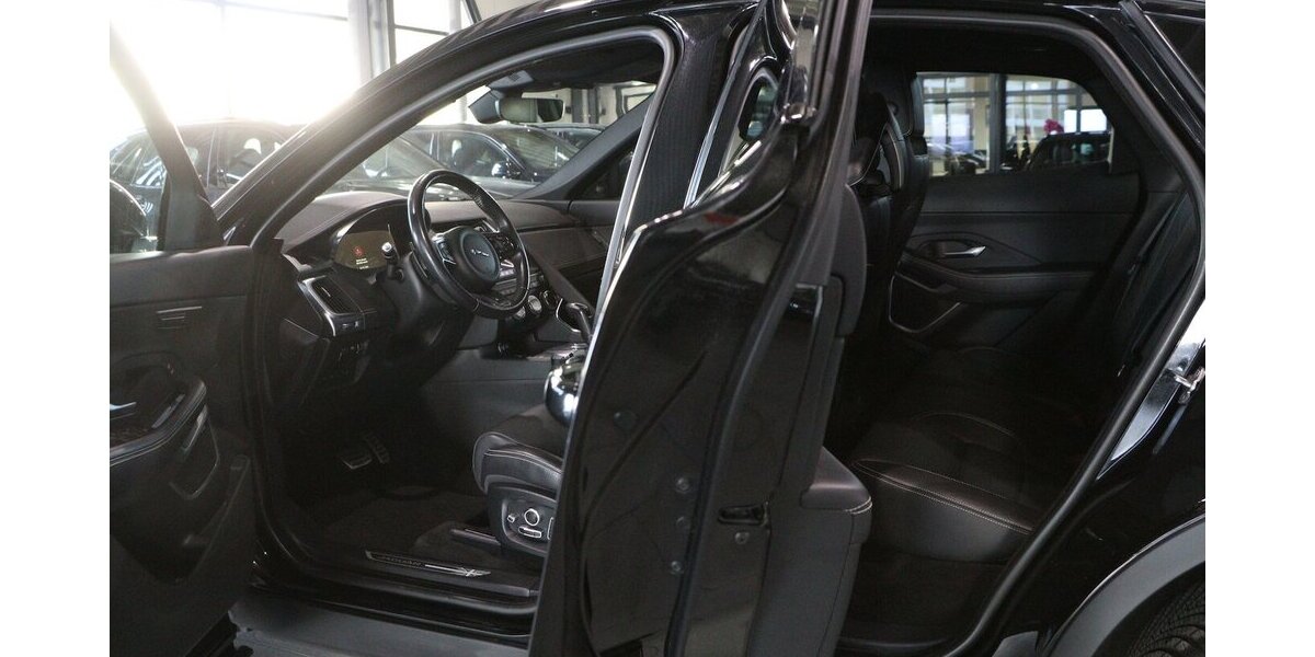 Jaguar E-Pace 2.0 T R-DYNAMIC HSE AWD BLACK PACK / TOP 84.000 km 23.111 &euro; Hamm 59077