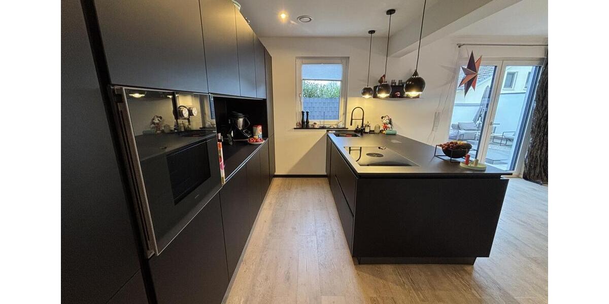 Einfamilienhaus Iserlohn Sümmern - 4 Zimmer, 117 m&sup2;, 1.900&euro; | Angebot:26677402
