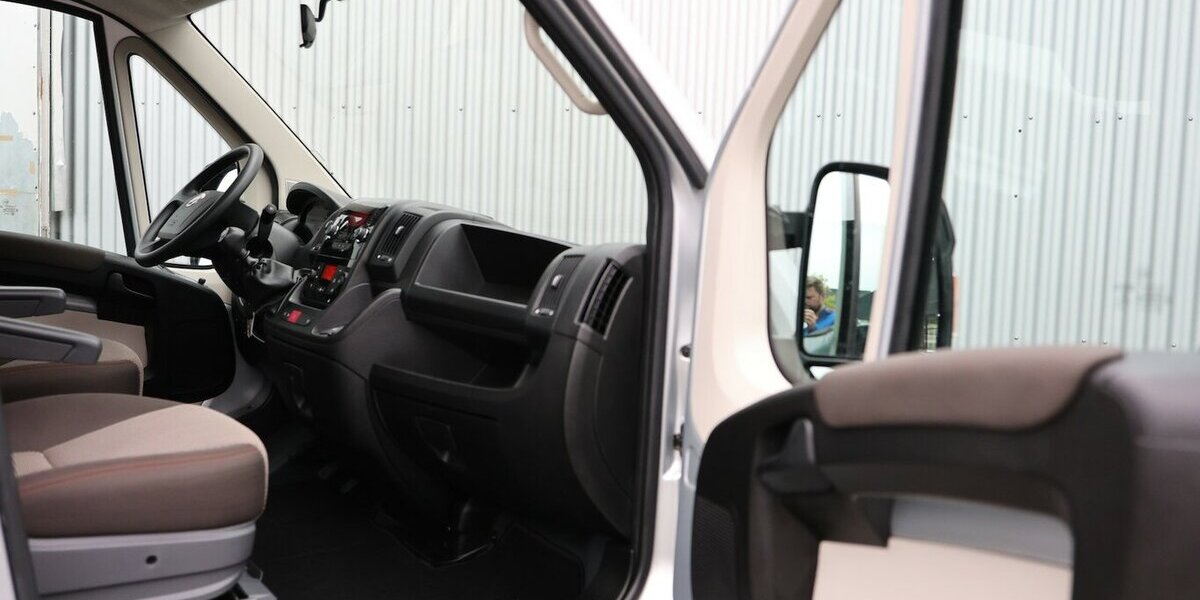 Fiat Ducato 2.3 140 MJT L2H2 / 9-SITZER / ROLLSTUHL 17.000 km 32.777 &euro; Hamm 59077