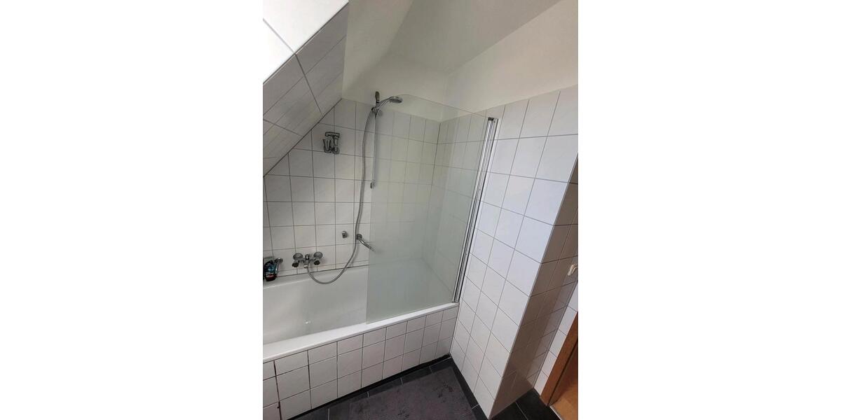 Dachgeschoßwohnung Castrop-Rauxel Bladenhorst - 2 Zimmer, 45 m&sup2;, 454&euro; | Angebot:25960310