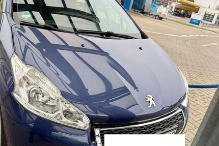 Peugeot 208 61.700 km 5.150 &euro; Bergkamen 59192