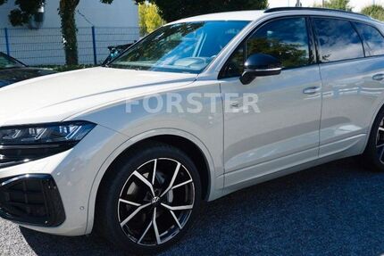 VW Touareg 7.602 km 71.980 &euro; Bönen 59199