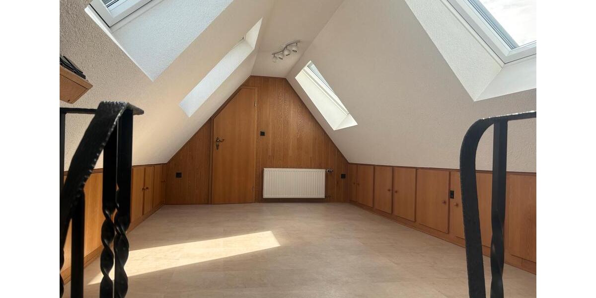 Doppelhaushälfte Bergkamen - 5 Zimmer, 152 m&sup2;, 389.000&euro; | Angebot:26024436