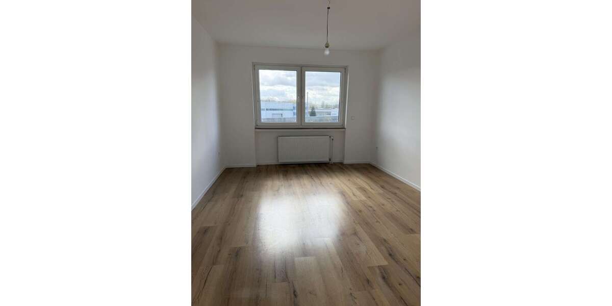 Etagenwohnung Schwerte Westhofen - 4 Zimmer, 92 m&sup2;, 875&euro; | Angebot:25972931