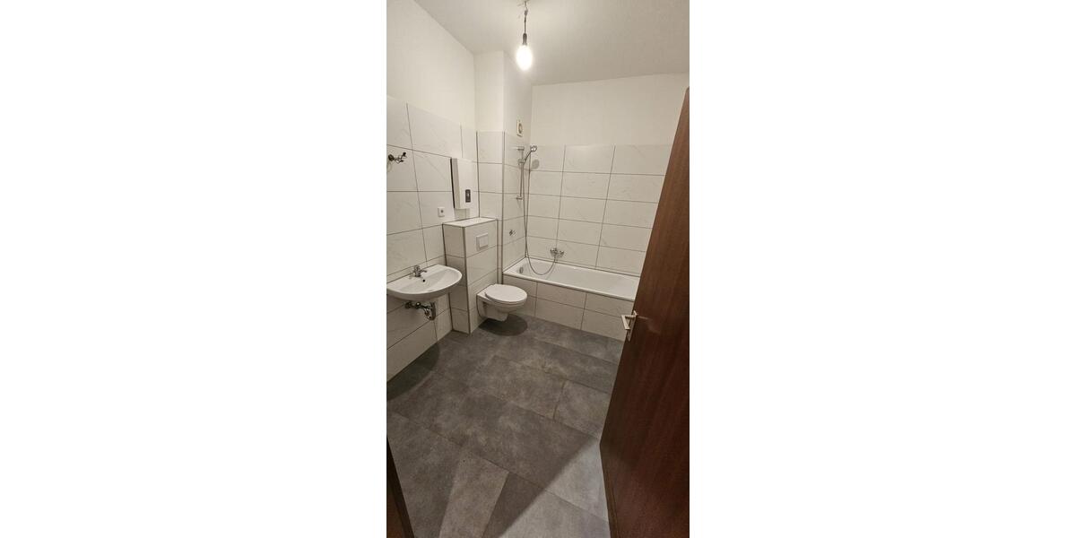 Etagenwohnung Iserlohn - 2 Zimmer, 65 m&sup2;, 680&euro; | Angebot:25175276