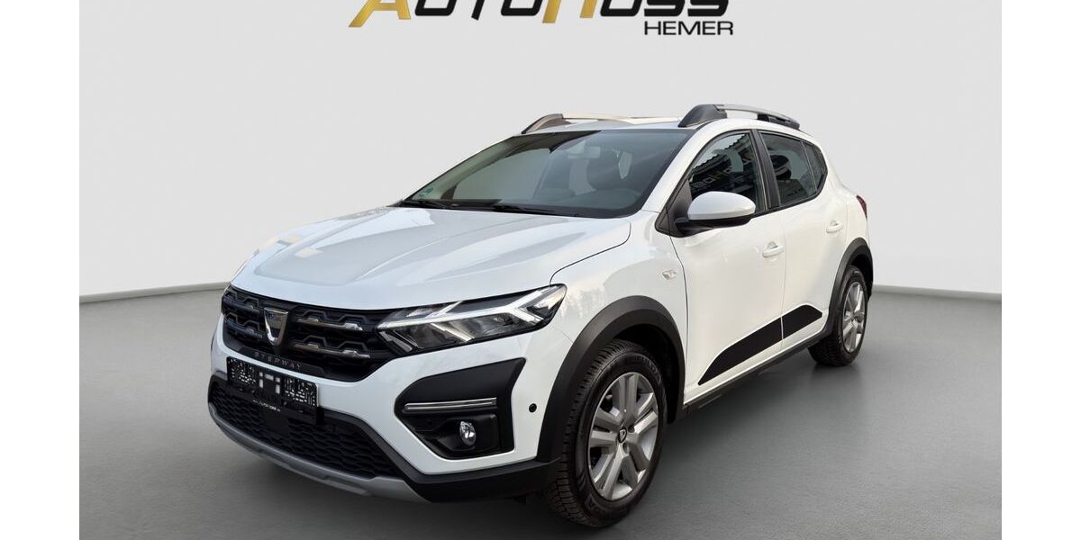 Dacia Sandero 90.000 km 10.499 &euro; Hemer 58675