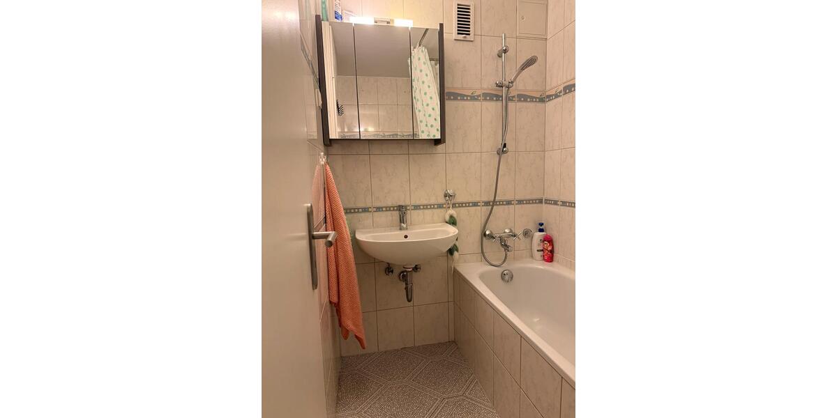 Etagenwohnung Dortmund Mengede - 2 Zimmer, 62 m&sup2;, 138.000&euro; | Angebot:26013746