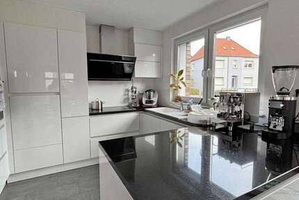 Haus Hamm Berge - 4 Zimmer, 163 m&sup2;, 1.750&euro; | Angebot:26661132