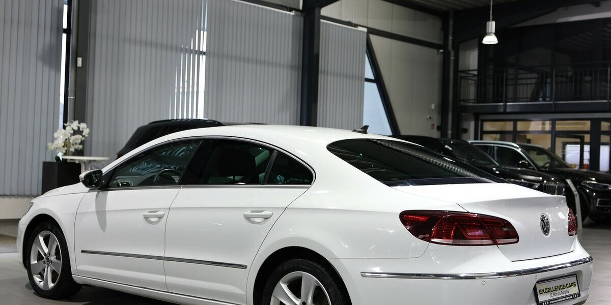 VW CC 1.4 TSI DSG SPORTLINE WHITE / XENON / NAVI+ 92.000 km 15.444 &euro; Hamm 59077