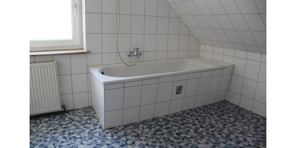 Dachgeschoßwohnung Dortmund Mengede - 2 Zimmer, 57 m&sup2;, 484&euro; | Angebot:25282857