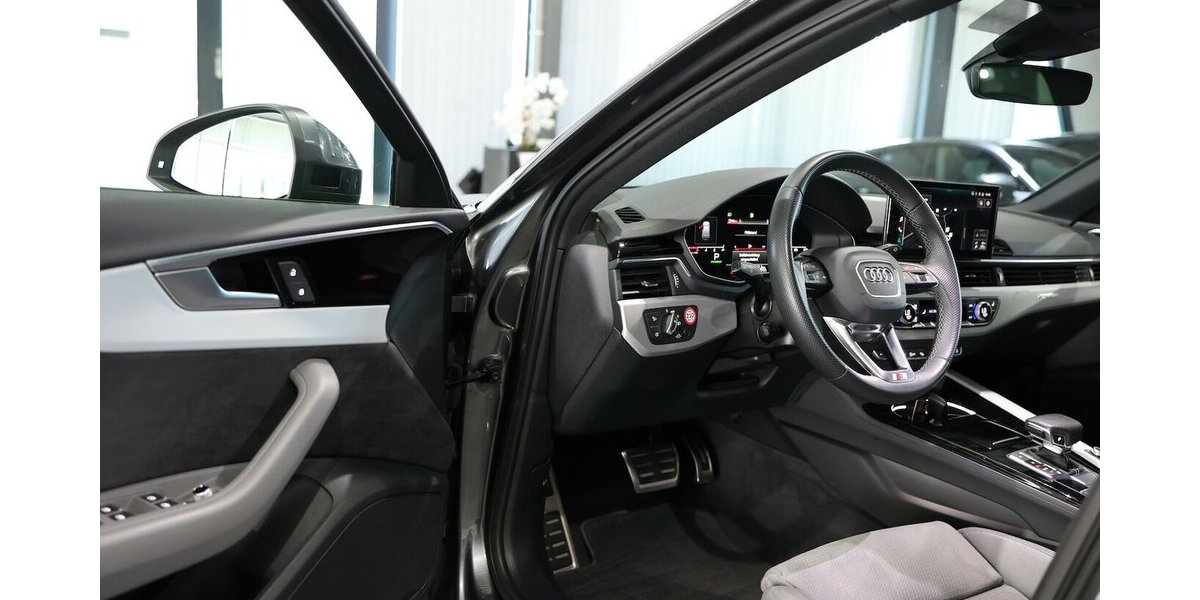 Audi A4 Avant 40 TFSI QUATTRO S-LINE SPORT BLACK TOP 113.000 km 26.888 &euro; Hamm 59077