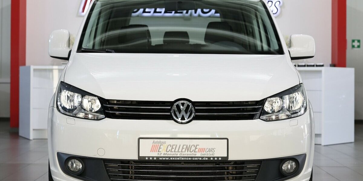 VW Caddy KOMBI 1.6 TDI DSG EDITION-30 WHITE & BLACK 144.000 km 15.444 &euro; Hamm 59077