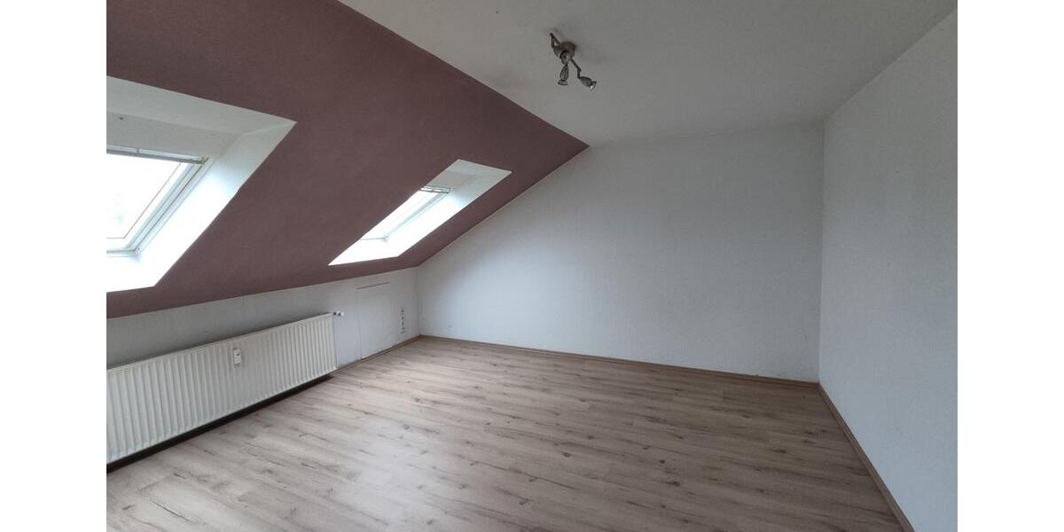 Dachgeschoßwohnung Hamm Herringen - 2 Zimmer, 37 m&sup2;, 295&euro; | Angebot:26148092