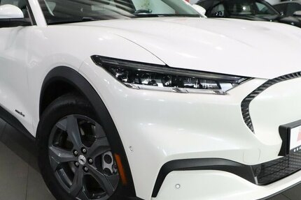 Ford Mustang Mach-E BANG & OLUFSEN / VIRTUAL COCKPIT 75.000 km 23.991 &euro; Hamm 59077