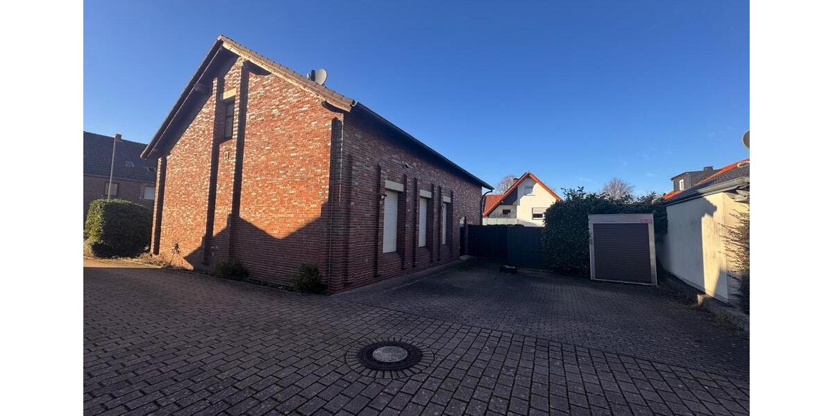 Dachgeschoßwohnung Ense - 2 Zimmer, 64 m&sup2;, 650&euro; | Angebot:25868096