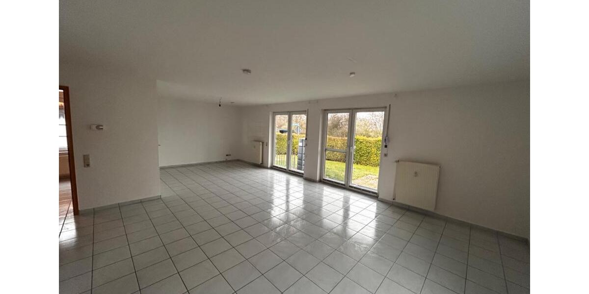 Erdgeschoßwohnung Holzwickede - 4 Zimmer, 126 m&sup2;, 359.000&euro; | Angebot:24350505