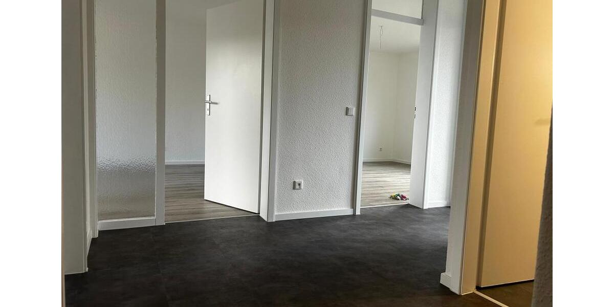 Etagenwohnung Dortmund Scharnhorst - 3 Zimmer, 70 m&sup2;, 580&euro; | Angebot:25857614