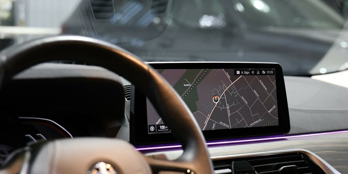 BMW 530i Touring INNOVATION LUXURY-LINE BUSINESS 45.000 km 39.444 &euro; Hamm 59077