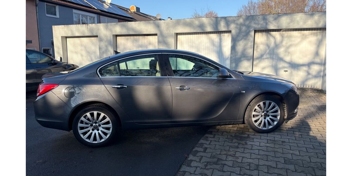 Opel Insignia 87.000 km 3.500 &euro; Dortmund 44388