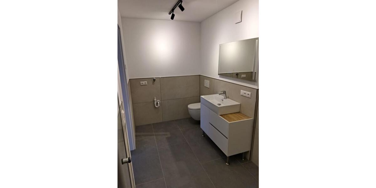 Etagenwohnung Menden (Sauerland) - 3 Zimmer, 86 m&sup2;, 1.050&euro; | Angebot:25994212