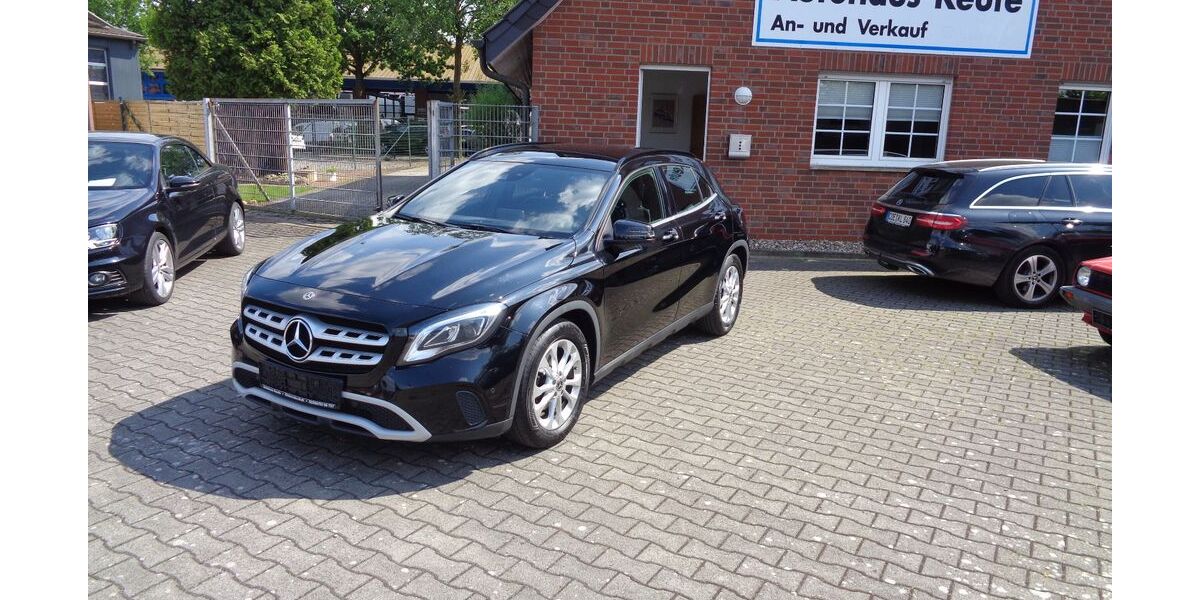 Mercedes-Benz GLA 200 113.000 km 20.400 &euro; Senden 48308