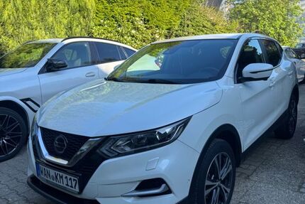Nissan Qashqai 107.000 km 14.500 &euro; Dortmund 44388