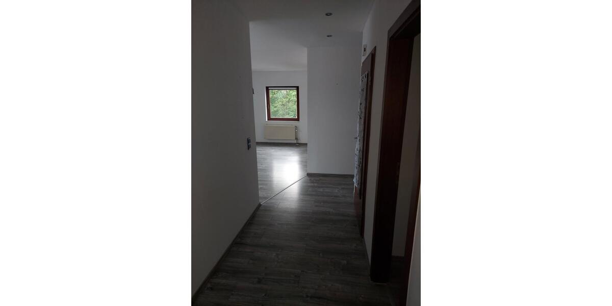 Dachgeschoßwohnung Fröndenberg (Ruhr) - 3 Zimmer, 68 m&sup2;, 580&euro; | Angebot:27619591