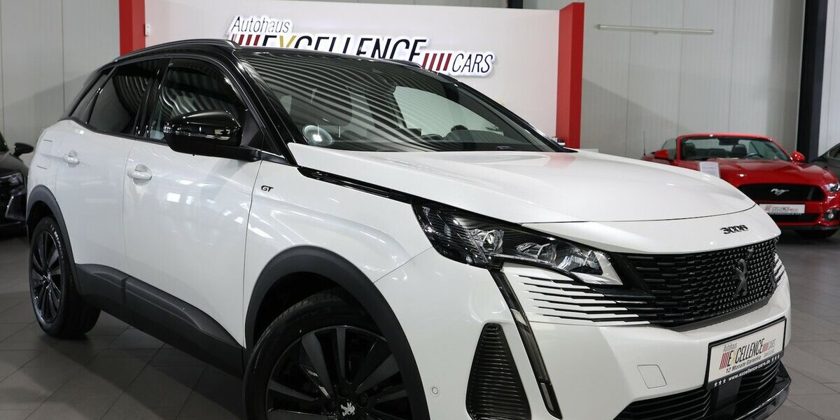 Peugeot 3008 BLUE-HDI GT-SPORT / WHITE & BLACK / SCHÖN 56.000 km 23.555 &euro; Hamm 59077