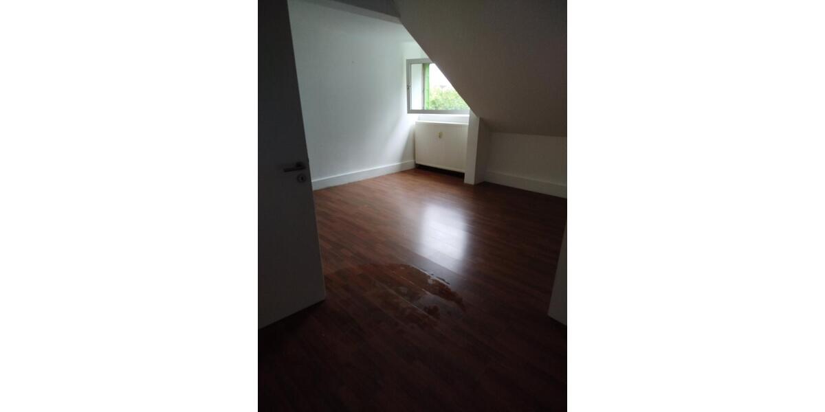 Dachgeschoßwohnung Dortmund Hörde - 2 Zimmer, 57 m&sup2;, 425&euro; | Angebot:25930811