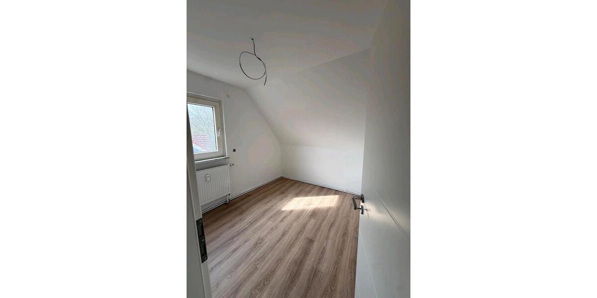 Etagenwohnung Bergkamen - 3 Zimmer, 74 m&sup2;, 750&euro; | Angebot:26231920
