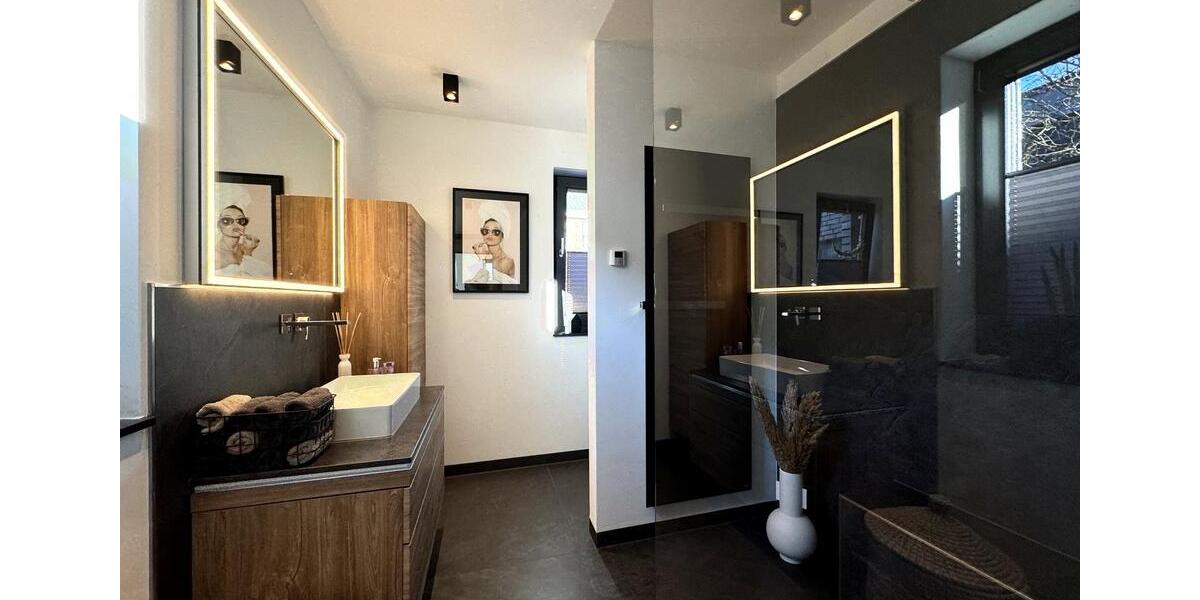 Einfamilienhaus Lüdinghausen - 6 Zimmer, 170 m&sup2;, 2.380&euro; | Angebot:25852720