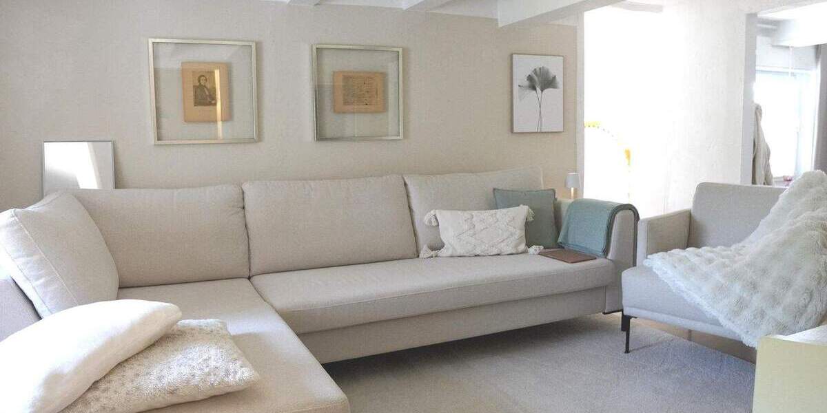 Mehrfamilienhaus, Wohnhaus Fröndenberg Altendorf - 9 Zimmer, 208 m&sup2;, 340.000&euro; | Angebot:25801837