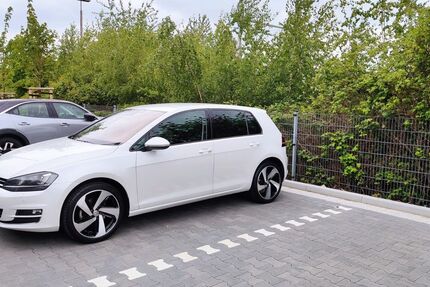 VW Golf 135.000 km 16.000 &euro; Unna 59425