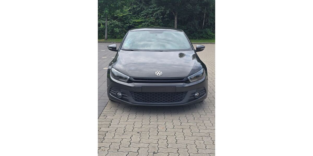 VW Scirocco 144.000 km 7.500 &euro; Castrop-Rauxel 44575