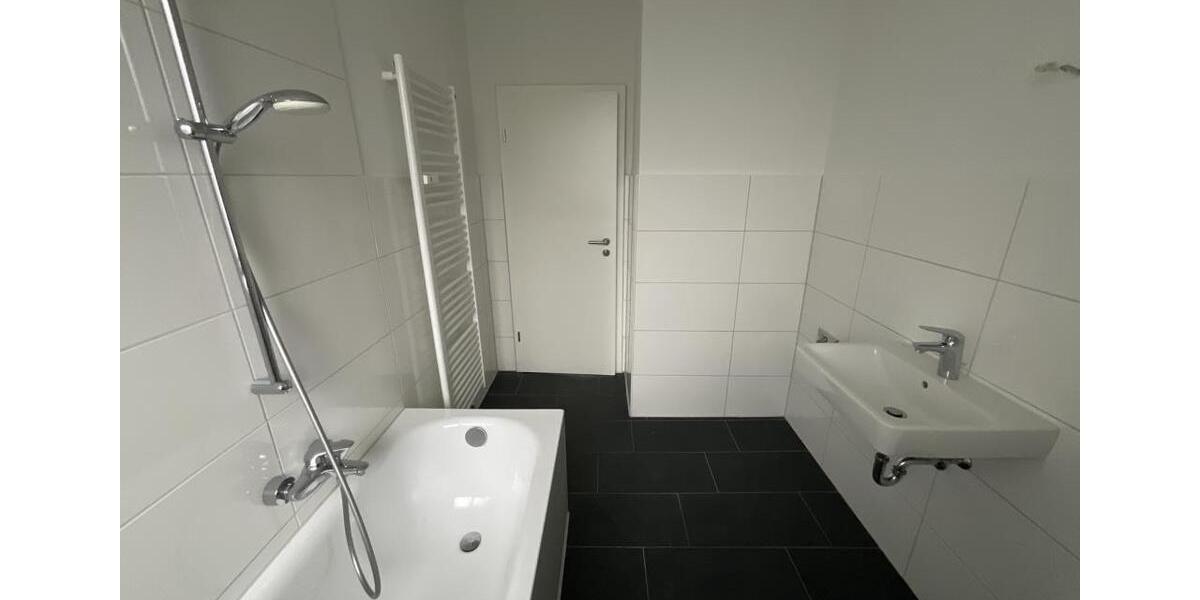 Etagenwohnung Dortmund Bövinghausen - 2.5 Zimmer, 65 m&sup2;, 599&euro; | Angebot:25801783