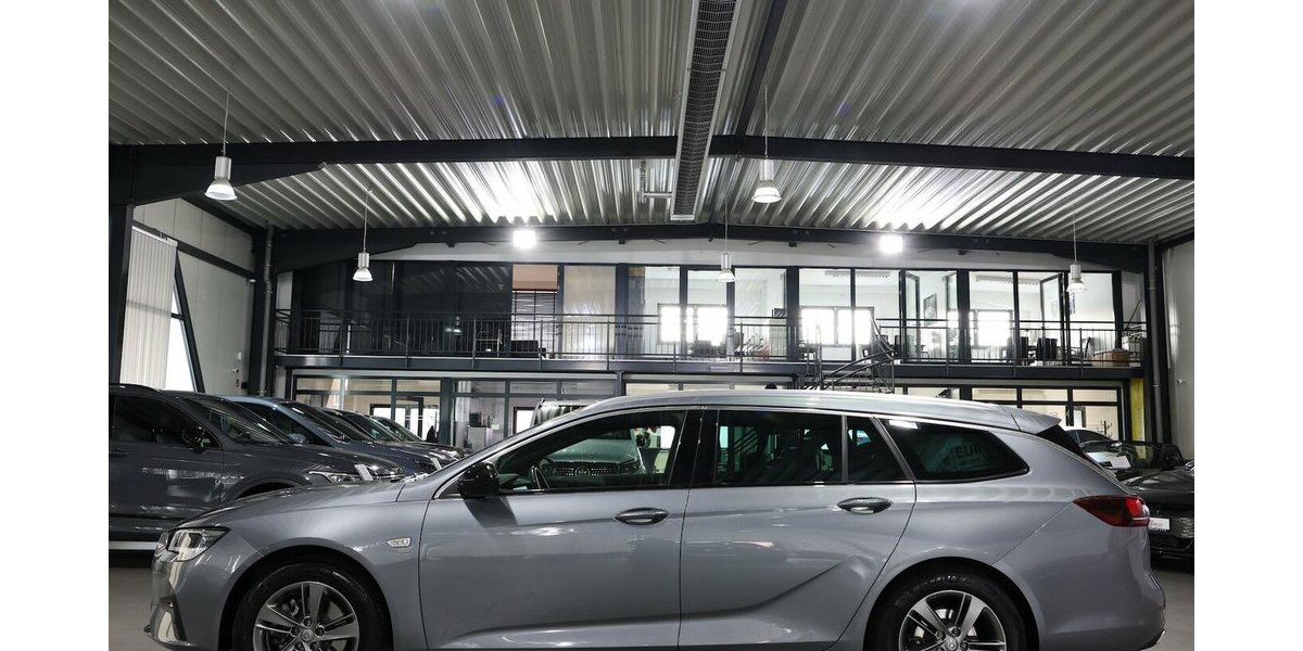 Opel Insignia ST 2.0 D ELEGANCE PANORAMA, MATRIX-LED 125.000 km 15.881 &euro; Hamm 59077