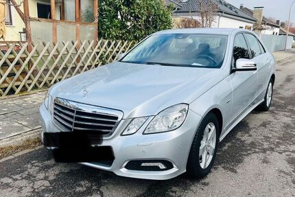 Mercedes-Benz E 220 126.000 km 10.700 &euro; Unna 59425