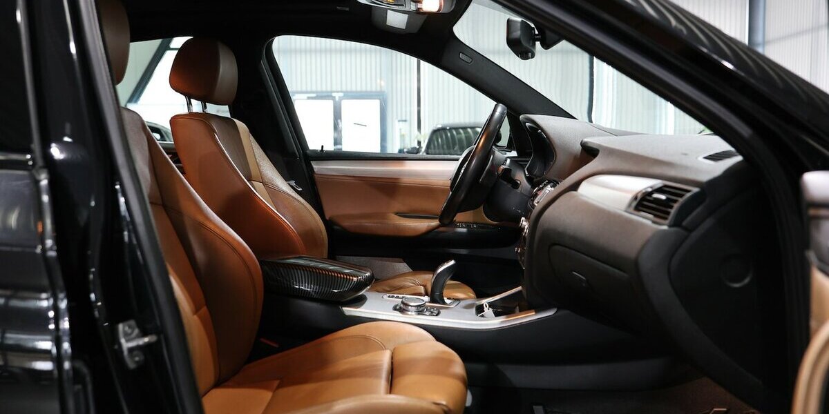 BMW X4 xDrive 28i M-SPORT / BLACK & BROWN / XENON 173.000 km 16.994 &euro; Hamm 59077