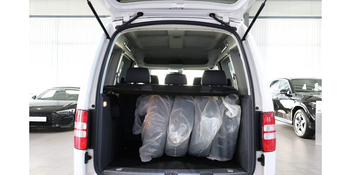 VW Caddy KOMBI 1.6 TDI DSG EDITION-30 WHITE & BLACK 144.000 km 15.444 &euro; Hamm 59077