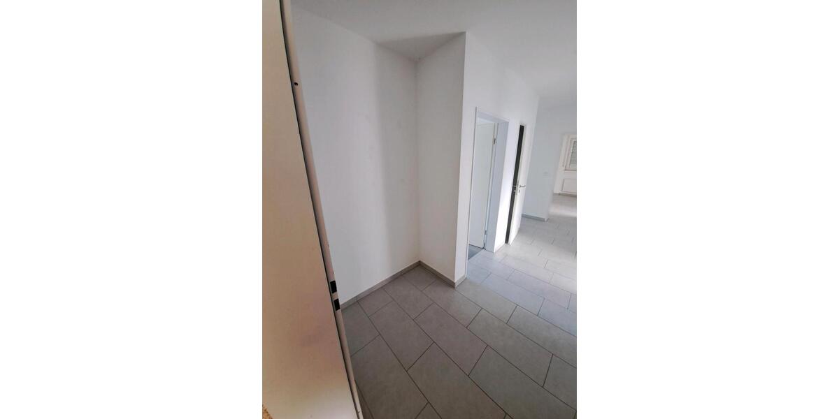 Etagenwohnung Castrop-Rauxel Deinighausen - 3 Zimmer, 84 m&sup2;, 740&euro; | Angebot:25641549