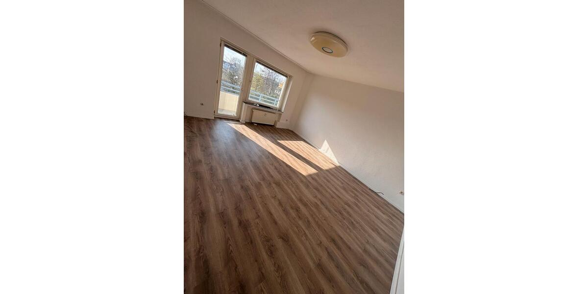 Etagenwohnung Iserlohn Gerlingsen - 1 Zimmer, 66 m&sup2;, 115.000&euro; | Angebot:27146053