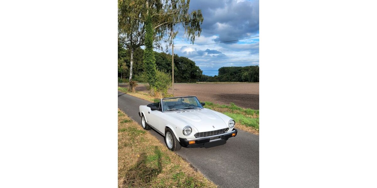 Fiat 124 Spider 141.000 km 16.999 &euro; Senden 48308