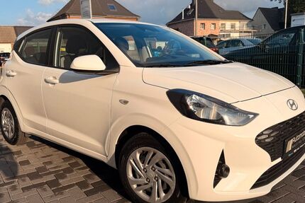 Hyundai i10 31.000 km 10.990 &euro; Waltrop 45731
