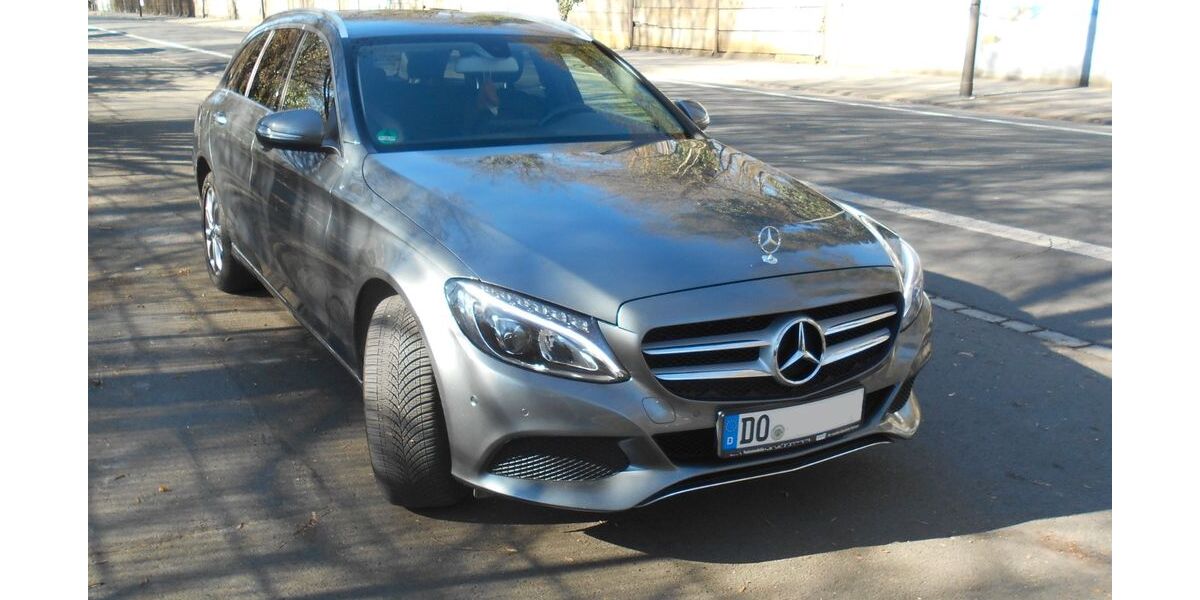 Mercedes-Benz C 180 135.000 km 12.500 &euro; Dortmund 44143