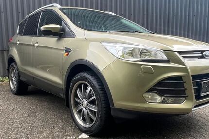 Ford Kuga 113.000 km 11.750 &euro; Ascheberg 59387