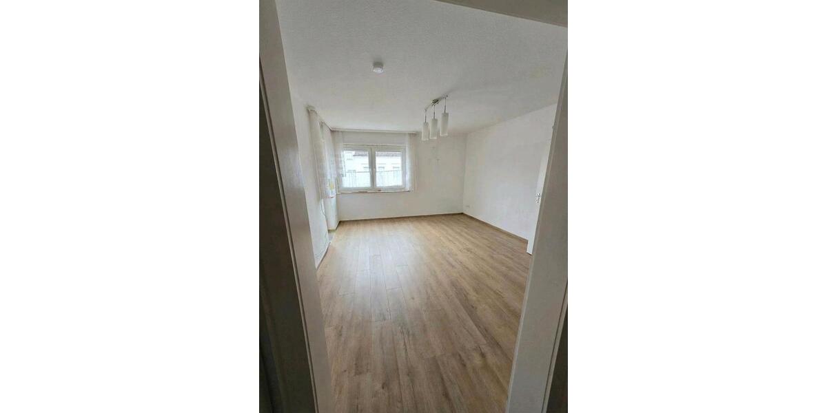 Etagenwohnung Hemer - 1 Zimmer, 36 m&sup2;, 350&euro; | Angebot:26005063