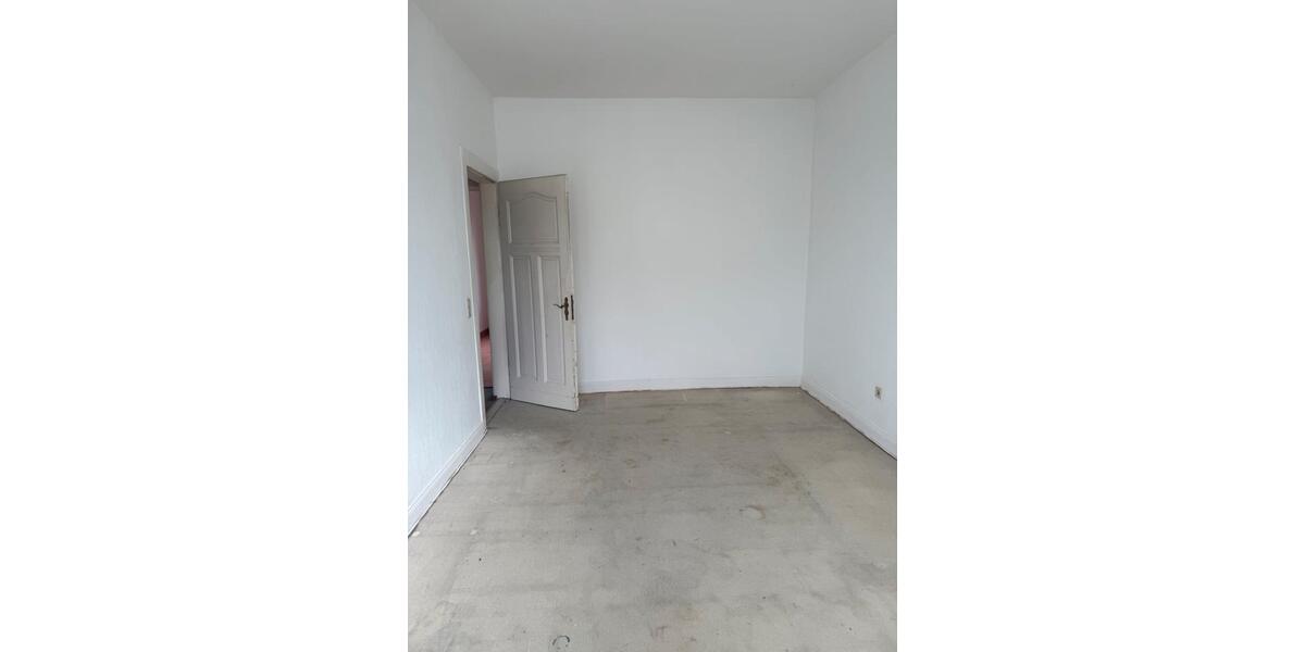 Etagenwohnung Schwerte - 3 Zimmer, 65 m&sup2;, 600&euro; | Angebot:25393016