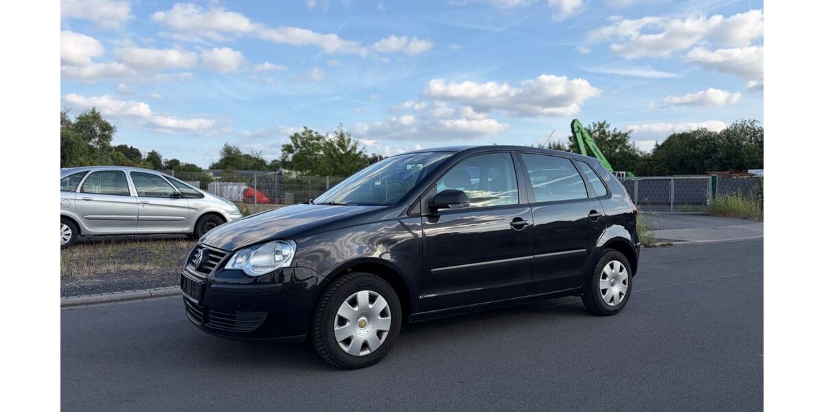 VW Polo 105.377 km 5.900 &euro; Werl 59457