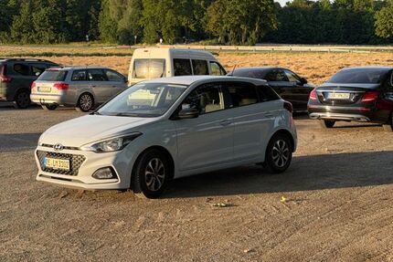 Hyundai i20 71.000 km 9.000 &euro; Oer Erkenschwick 45739